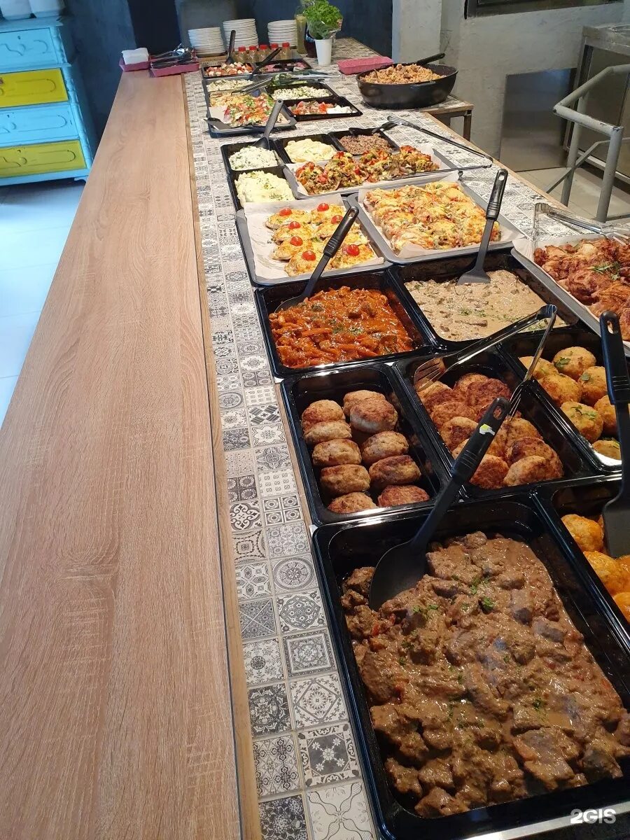 блюдо столовое. столовая вкусная еда. блюда в столовой. очень вкусная столовая. блюда в столовой.