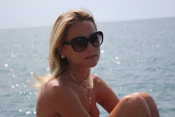 Moscow state university of psychology and education. Артемова е. Саша артемова без макияжа. Артемова е. Съезд дефектологов.