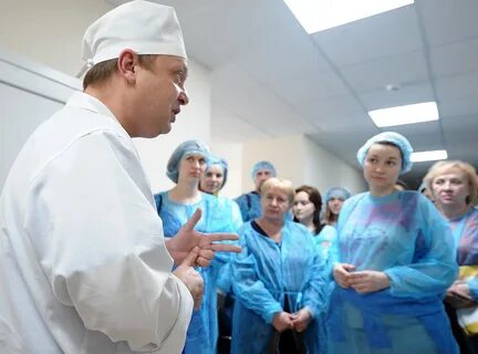 Хирурги коммунарки