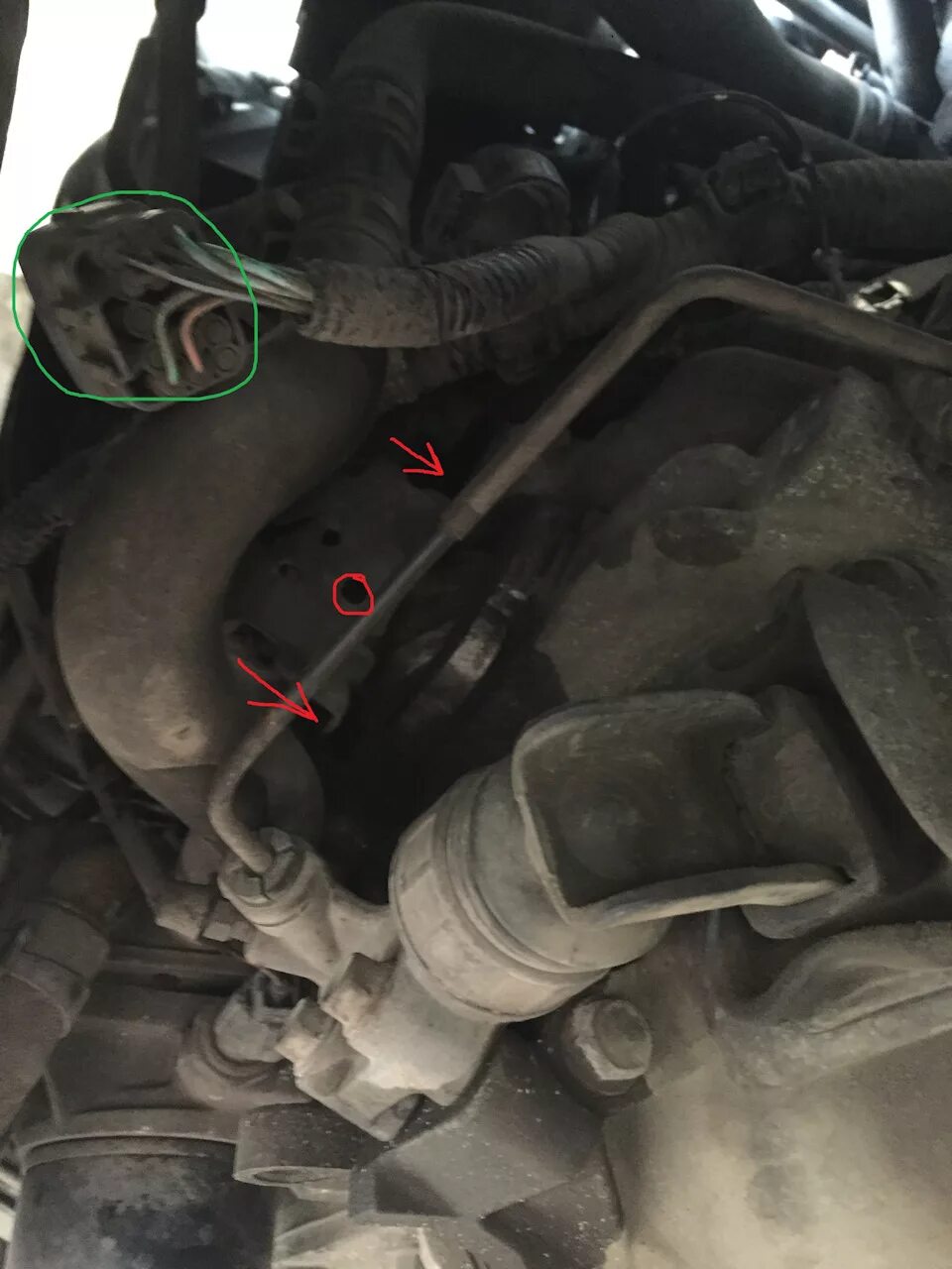 6 стартер. Двигатель мазда 3 1. Расположение стартера мазда 3 bk 1. 0 стартер втулки. Стартер на хайма 3.