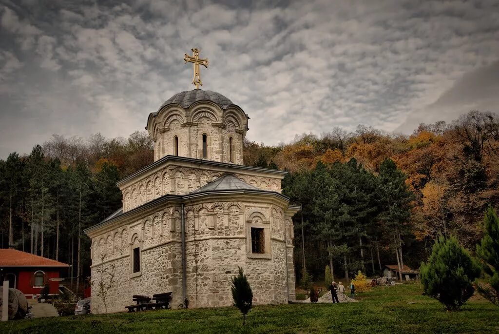 святая гора афон. русский пантелеймонов монастырь на афоне. ростов великий. афонский пантелеимонов монастырь. свято-пантелеимонов монастырь афон.