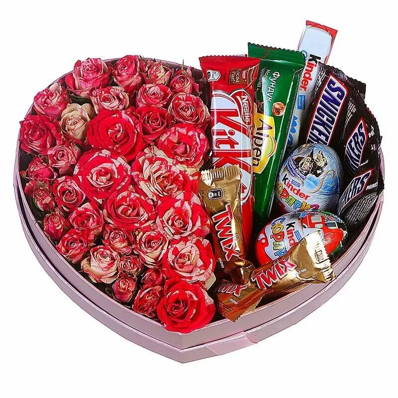 Что можно подарить одногруппницам на 8. Сладкий подарок девушке. Букет из сладостей для девочки. Букет с шоколадками и цветами.