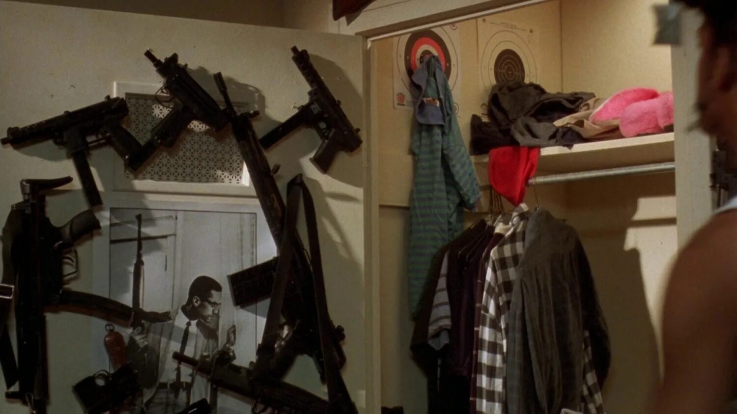 неграза южному централу. не грози южному централу гоблинский перевод. не грози южному централу попивая сок у себя в квартале. лок дог из не грози южному централу. не грози южному централу гоблинский перевод.