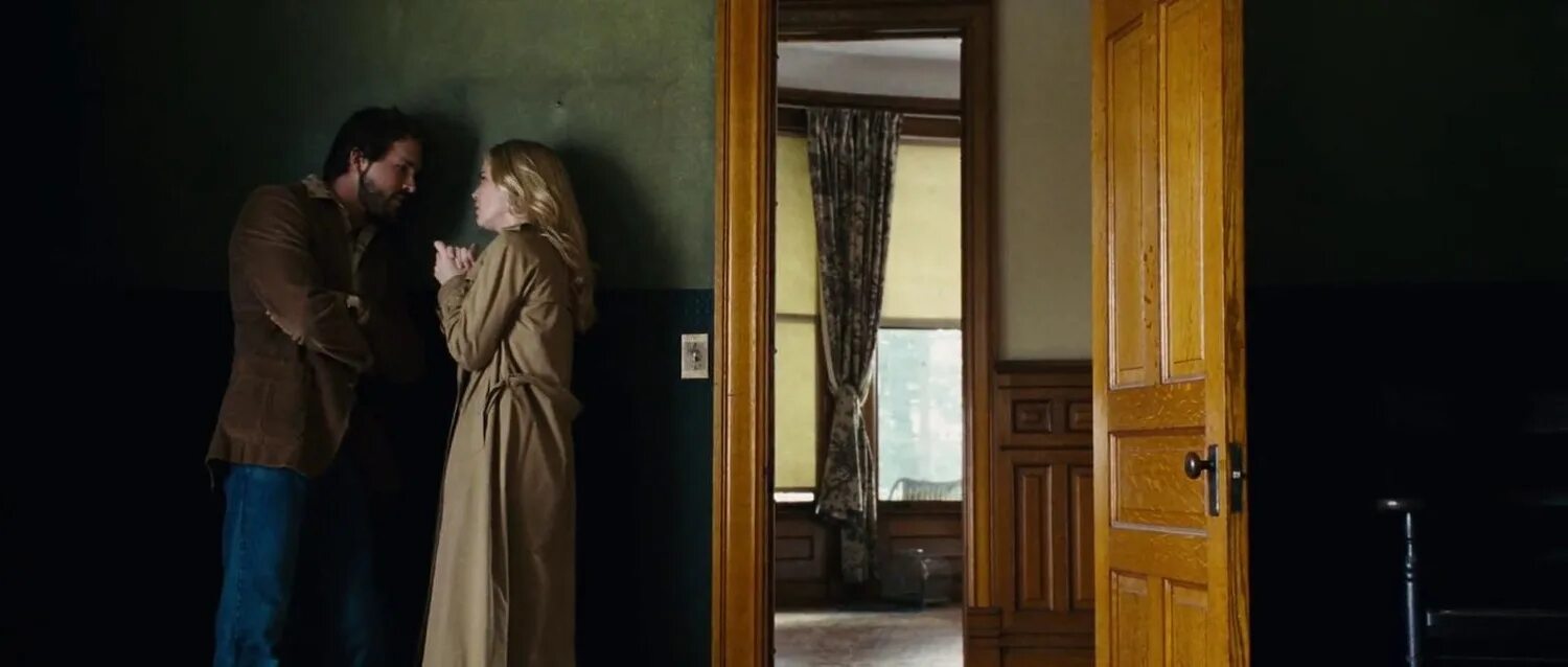 ужас амитивилля 2005 челси. хлоя грейс морец ужас амитивилля. райан рейнольдс ужас амитивилля. мелисса джордж ужас амитивилля 2005. мелисса джордж ужас амитивилля 2005.