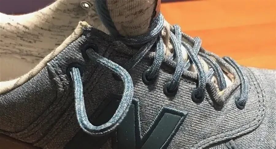 шнуровка кроссовок варианты ванс. дырочка для шнурков. магнитная застежка слайдер. кроссовки застежка шнурка. дырочка для шнурков.