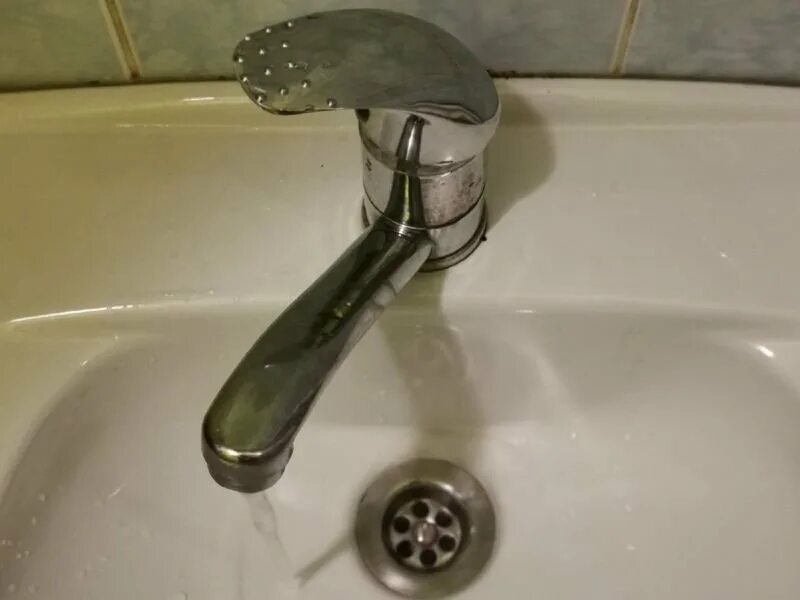 Когда дадут воду в петрозаводске. Когда дадут воду в петрозаводске. Когда дадут воду в петрозаводске. Петрозаводск арты. Работник теплосетей.