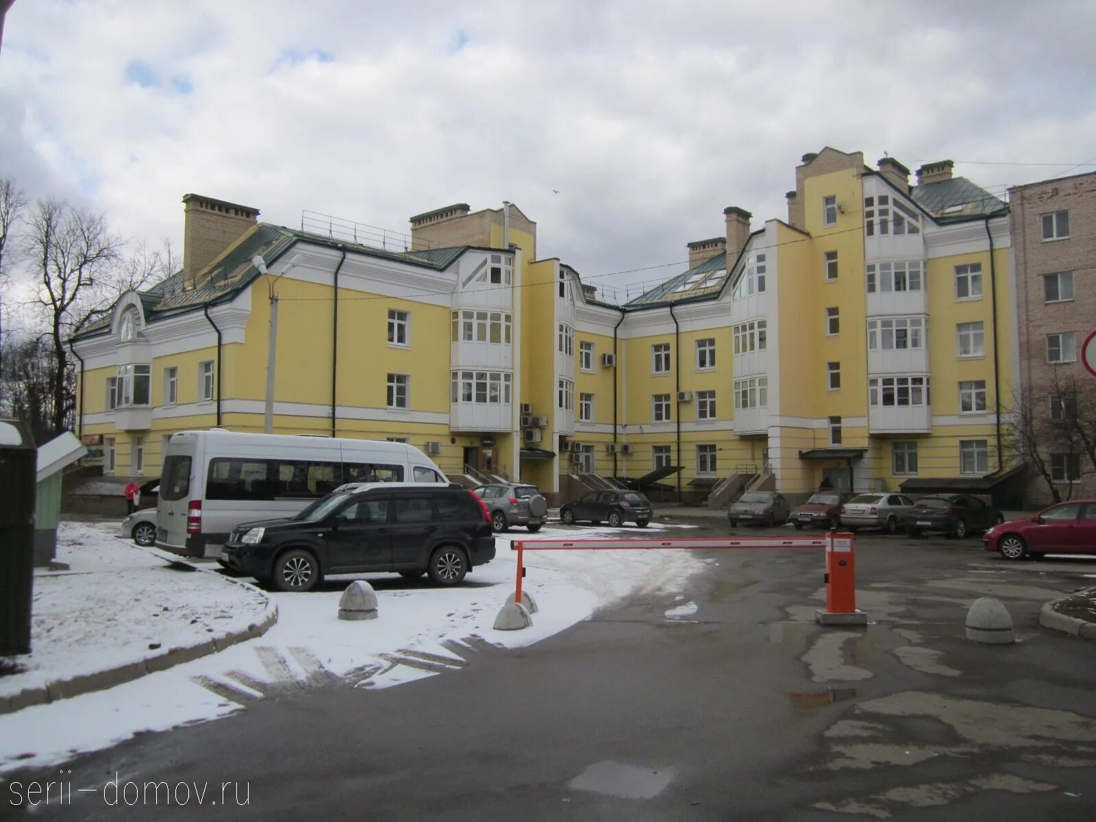 гатчина магазин искусница. гатчина улица урицкого. соборная 2а гатчина. ленинградская область гатчина улица радищева 4. радищева 18а гатчина.