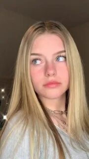 Naomii sky