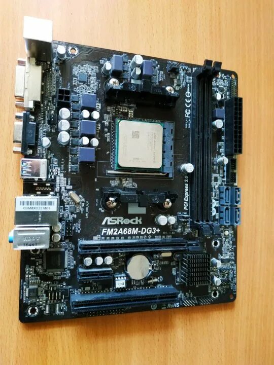 Fm2a75 pro4. Материнская плата fm2+ asrock. D1800m asrock сокет. Msi a88xm-e35. Asrock fm2a75m.