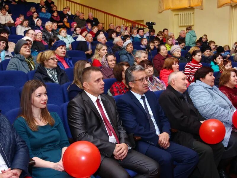 Авангард Дмитровск Орловский. Дмитровск Орловская область. День города в Дмитровске Орловской области. Дмитровск Орел. Погода дмитровск на 10 дней