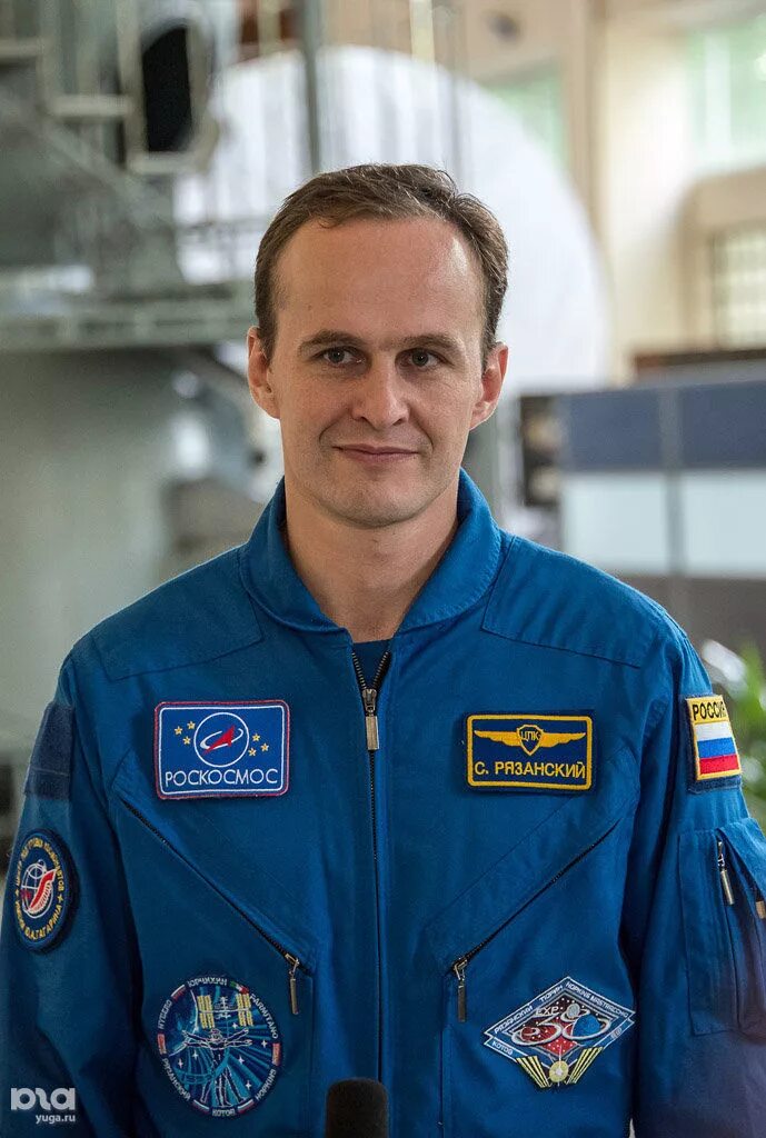 зимняя куртка роскосмос