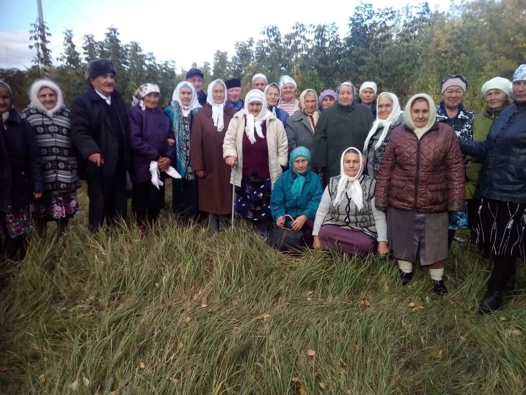 Погода в татарском сугутах. Деревня татарские Тимяши Чувашия. Население деревни татарские Сугуты. Село большое татарское Караево. Деревня Козловка Батыревский район.