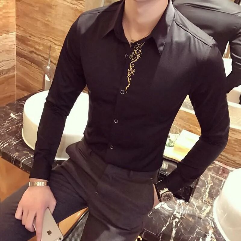 Мужчина в кожанке без лица. Парни без головы. Мужчина в рубашке без головы. Парни без головы. Парни без головы.