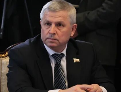Депутат госдумы может быть избран достигший
