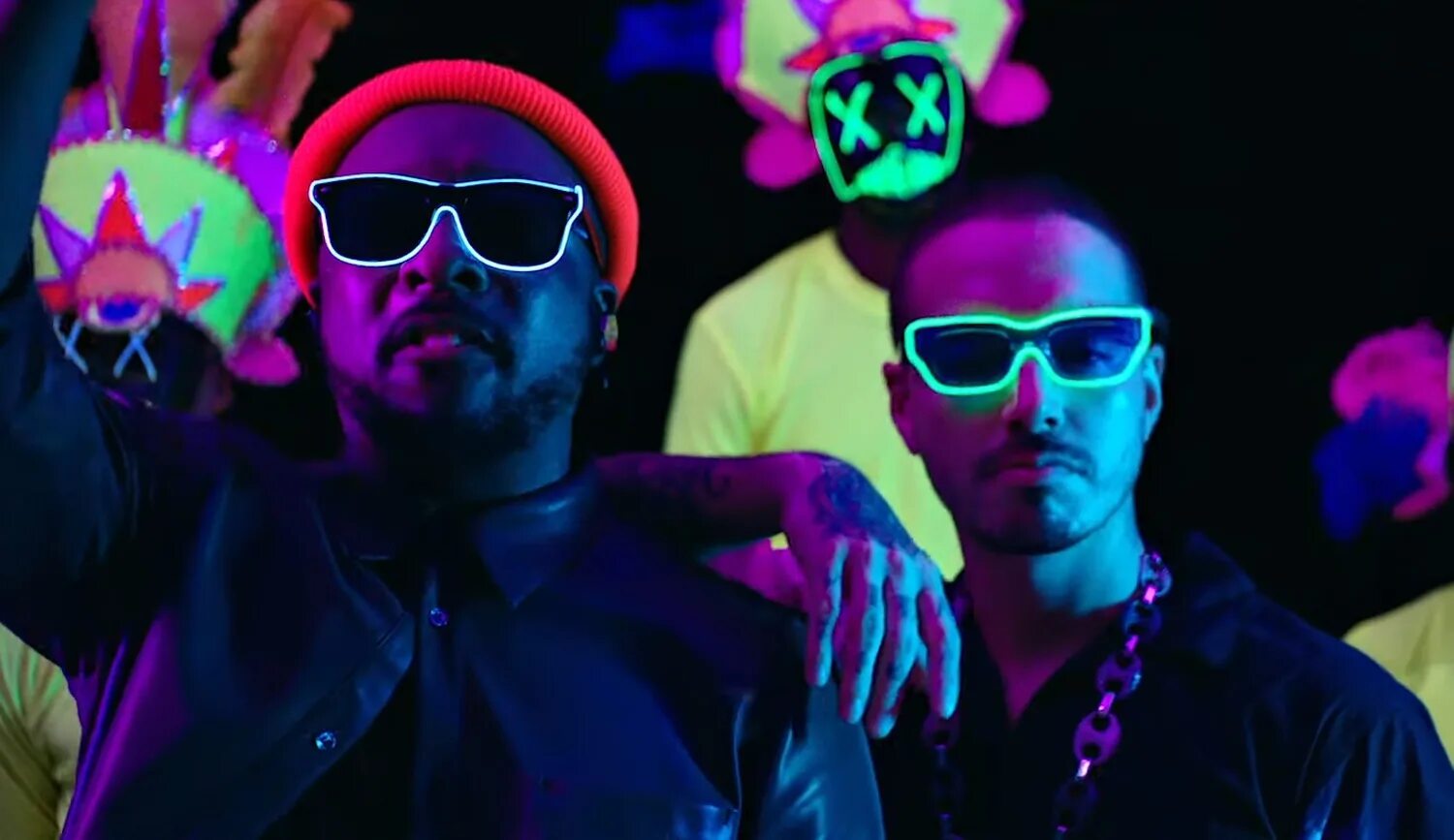 Ritmo bad boys. Ritmo black eyed peas клип. Ritmo bad boys. Black eyed peas, j balvin - ritmo. Блэк айд пис 2020.