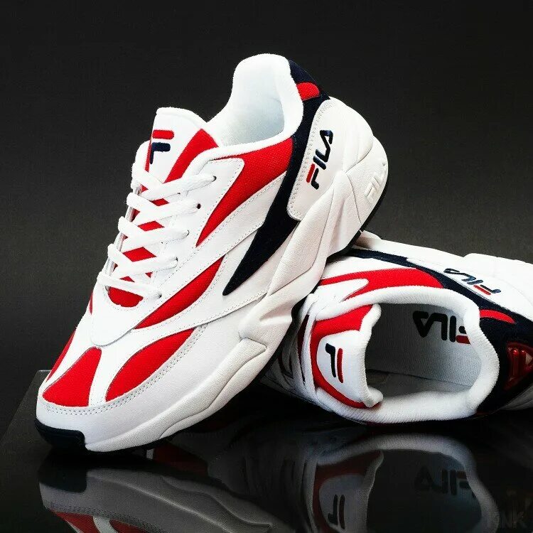 Топ 10 кроссовок 2024. Fila v94m. Кроссовки Фила 2022. Fila Fusion кроссовки. Кроссовки Fila дорогие мужской.