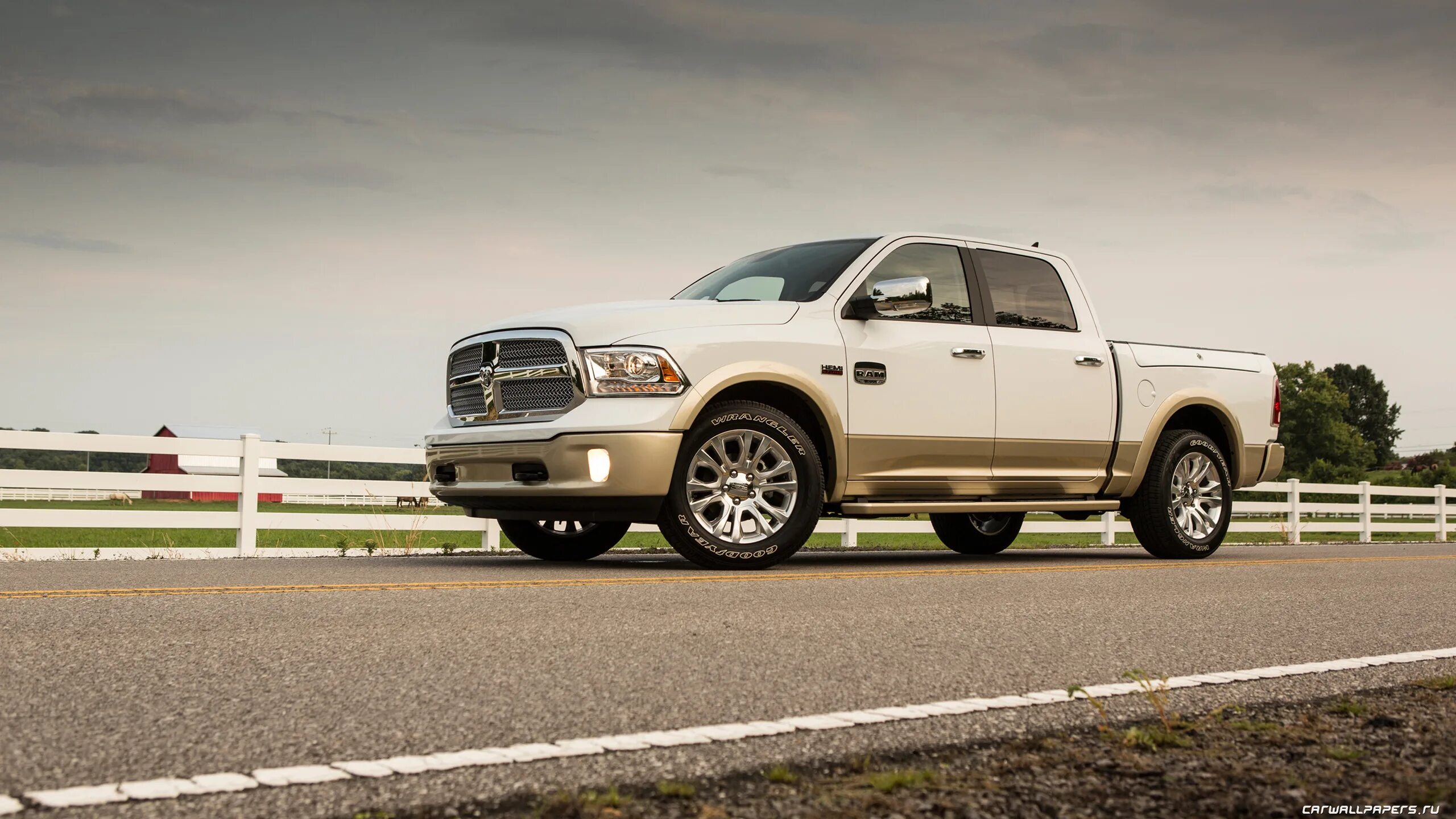автомобиль рам 1500