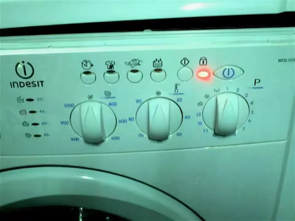 Indesit wiun 104 cis. стиральная машина индезит 105 тх. бывший индезит. бывший индезит. стиральная машина индезит 5150.