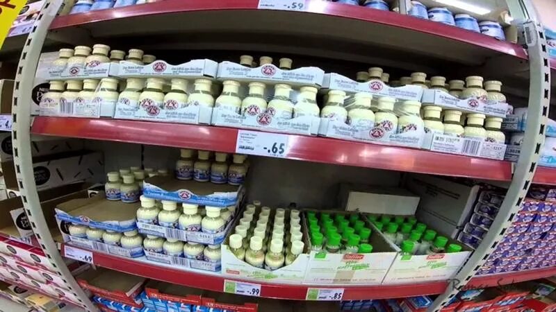 Продукты на немецком. Немецкий магазин продуктов. Продукция Германии. Супермаркет в Германии.