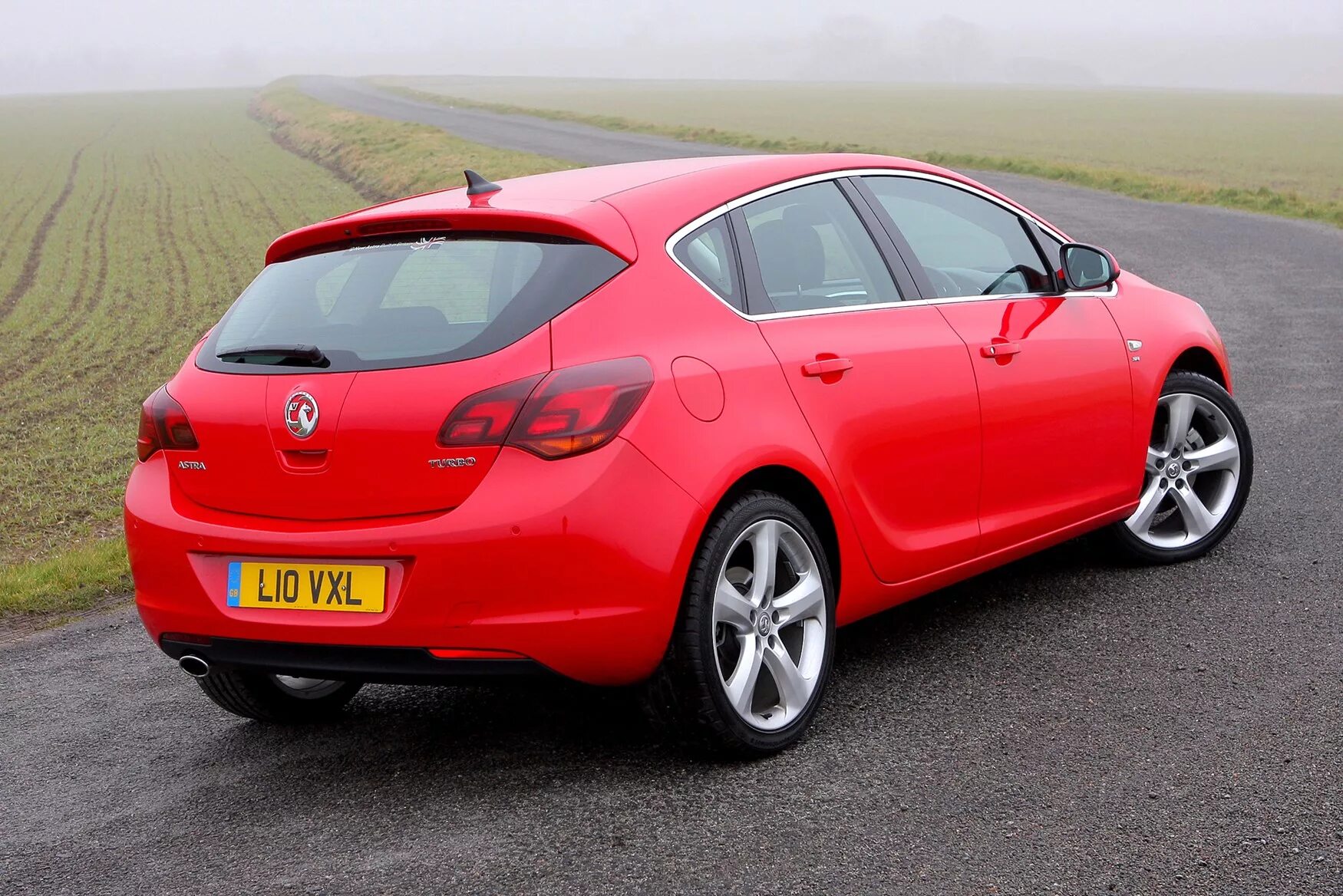 1с astra. Opel astra 2009 хэтчбек. opel astra j 2009.