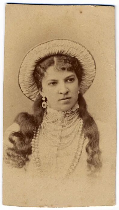 Савина т. Марья Гавриловна Савина (1854-1915).