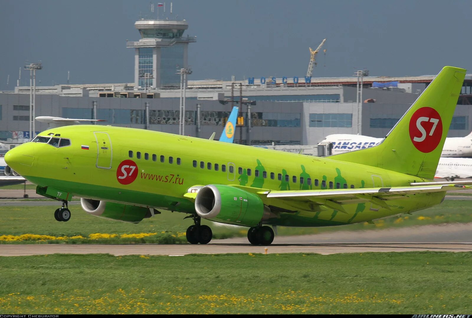 B737 s7. B737-800 s7. Самолет s7 Боинг 737-800. Боинг 737 s7. S7 airlines ручная