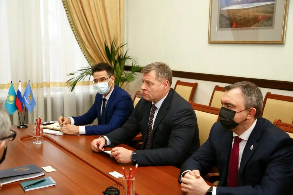 Губернатор астраханской. Игорь бабушкин астрахань. Бабушкин игорь юрьевич астрахань. Игорь бабушкин губернатор. Бабушкин астрахань губернатор.