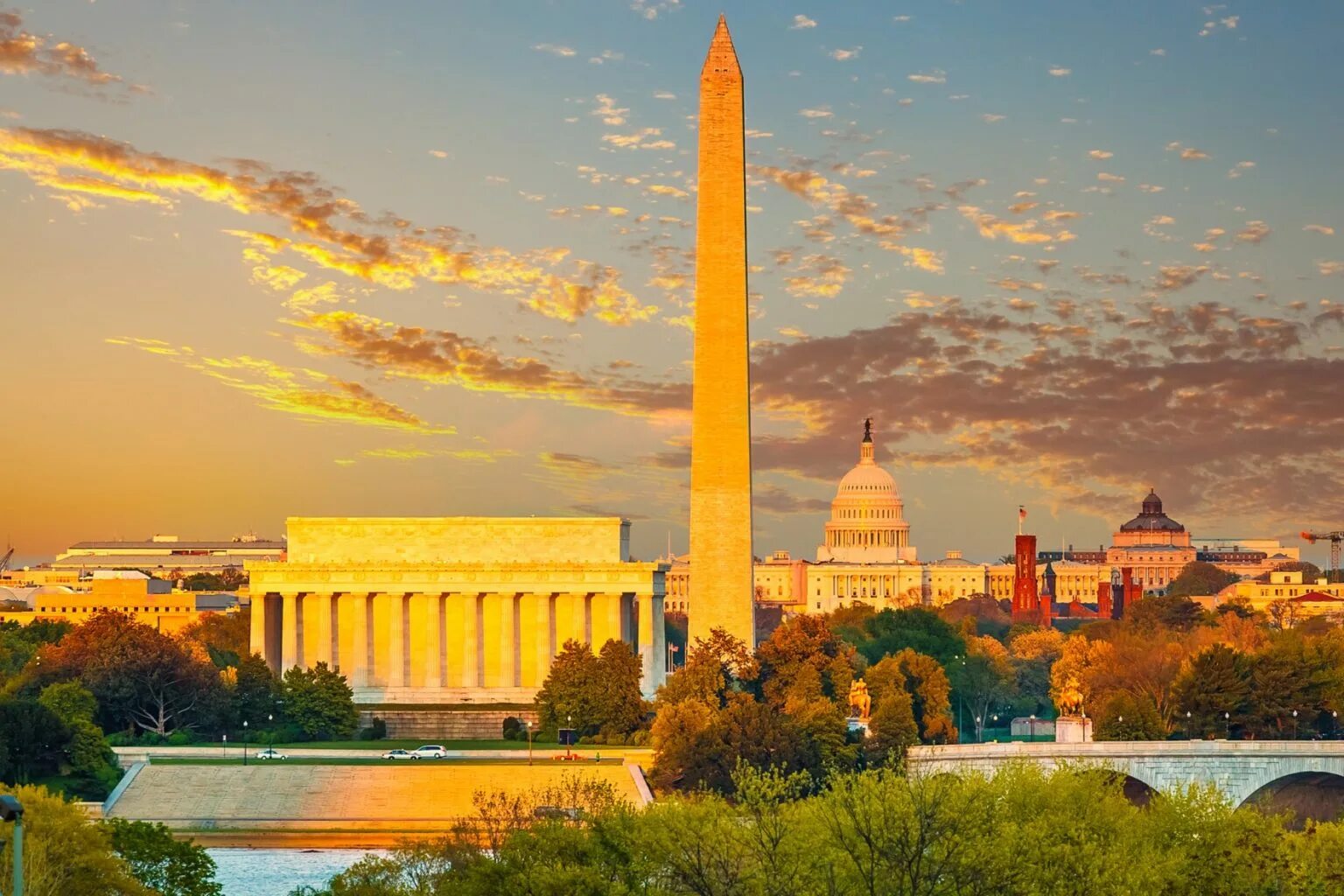 Вашингтонский Обелиск Линкольн. Столица Америки Вашингтон. Вашингтон, округ Колумбия. Национальная аллея Вашингтон.