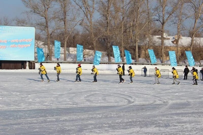 Стадион шахтер каток. Тулун каток шахтёр. Каток шахтер. Стадион шахтер кемерово каток. Каток стадион шахтер гусиноозерск.