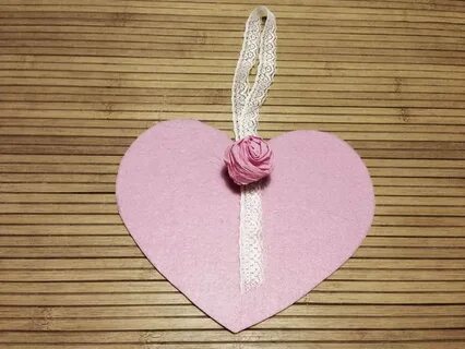 Поделки из картона сердечки