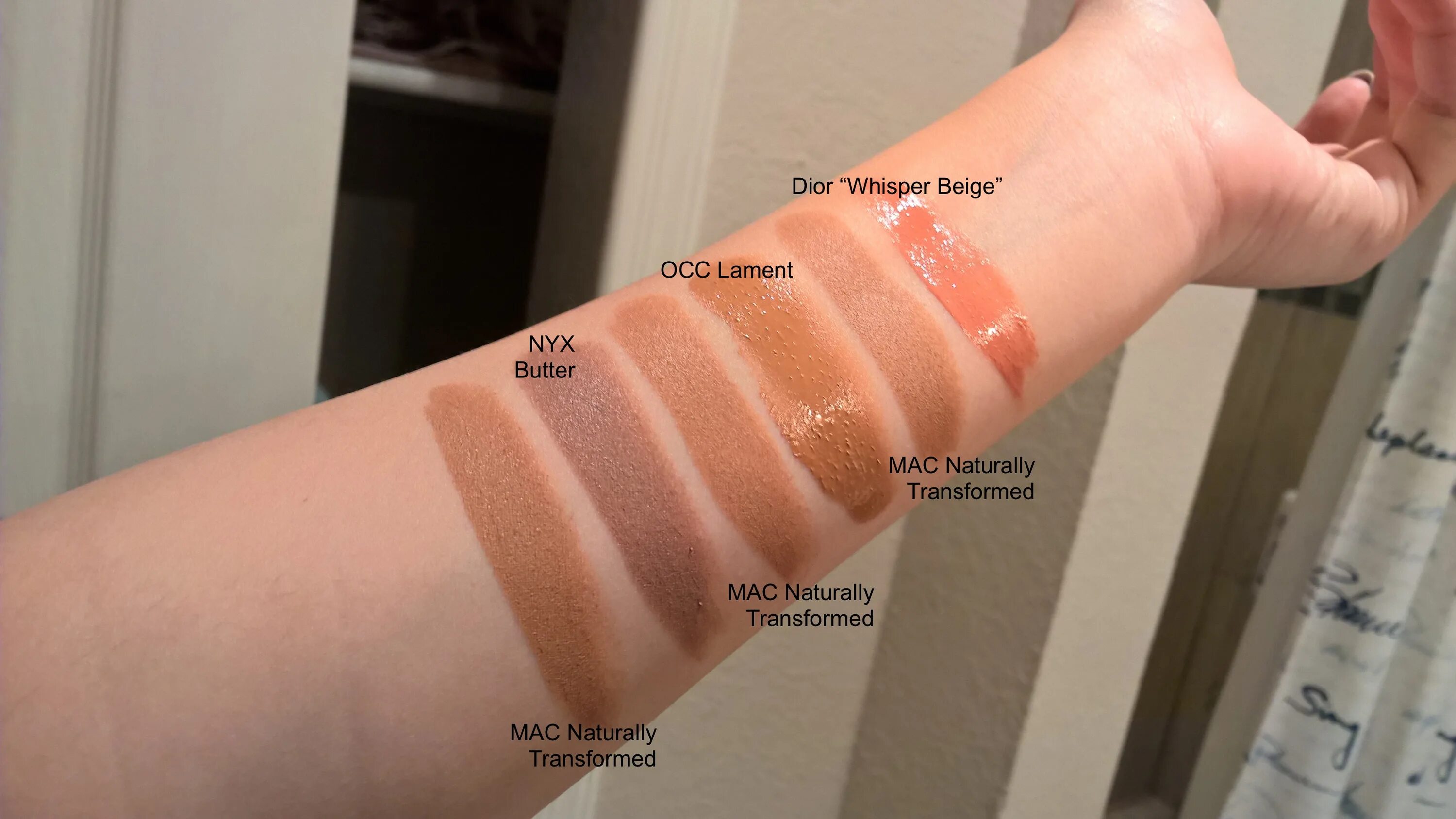 Губная помада Mac strip down Matte Lipstick Act natural. Mac Act natural помада. Mac strip down Matte Lipstick Act natural. Mac Stripdown Matte Lipstick Act natural Swatch.