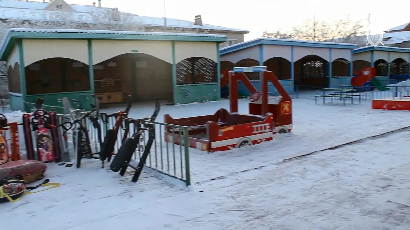 Детский сад нож. Трагедия в Нарьян Маре в детском саду. Нападение на детский сад в Нарьян-Маре.