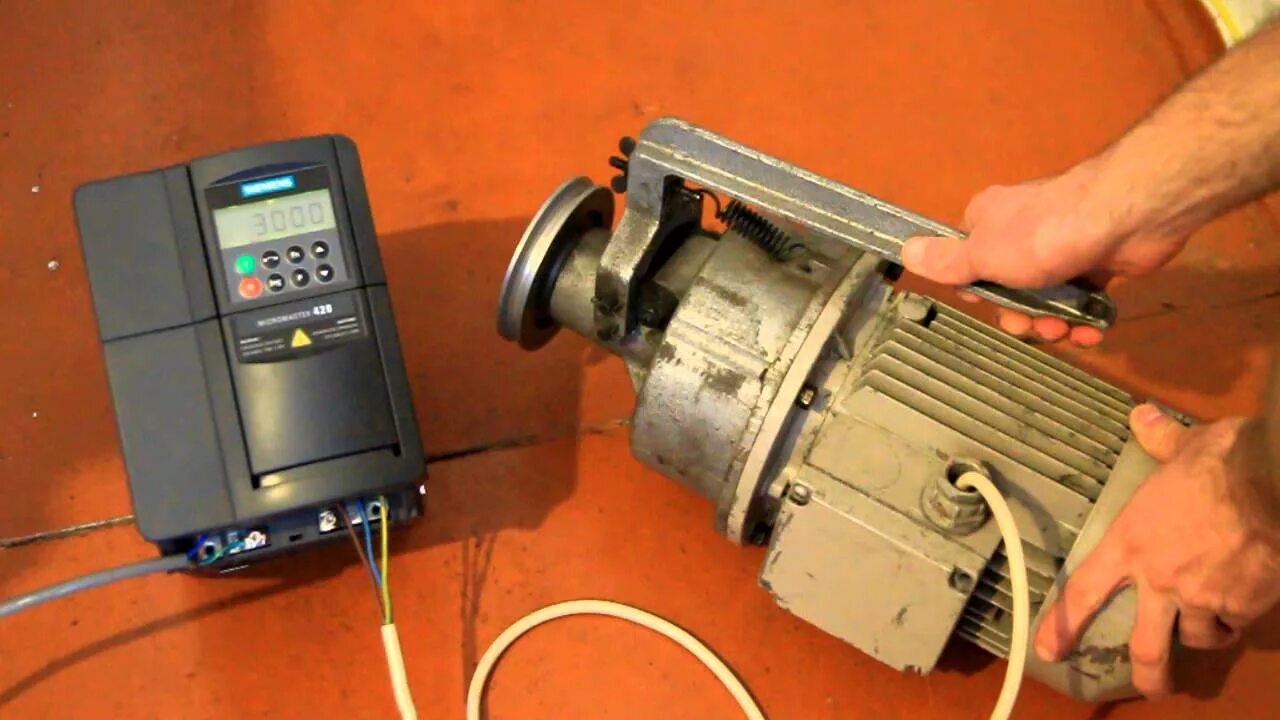 Частотный двигатель 220в. Частотный двигатель 220в. Частотник 220 на 380. Частотник 1. Частотник с 220 на 380 5.