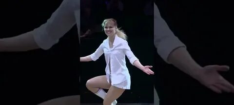 Песня про олю на танцполе