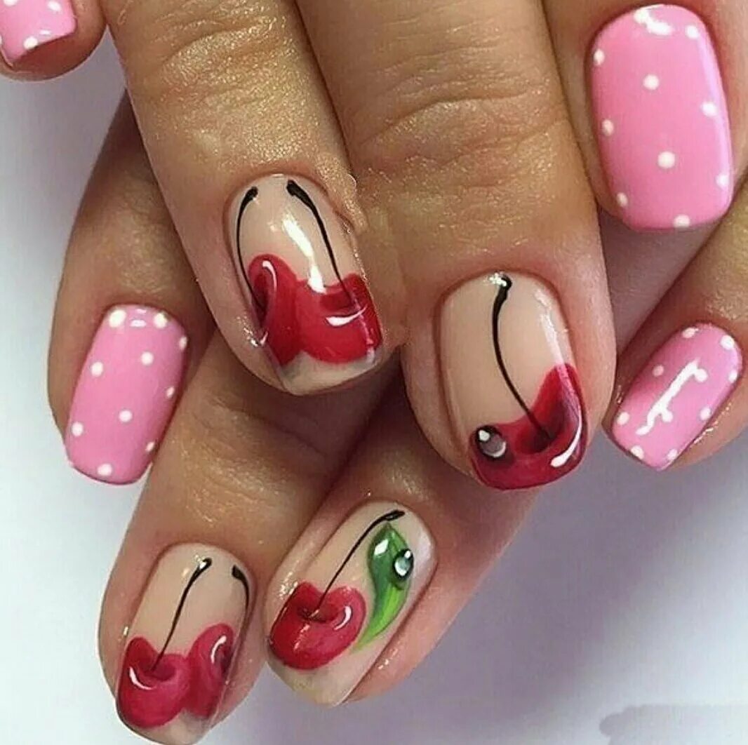 летний маникюр с вишенками. гелевое покрытие рисунки. дизайн ногтей новинки. дизайн ногтей гель лаком рисунки. дизайн ногтей гель лаком рисунки.