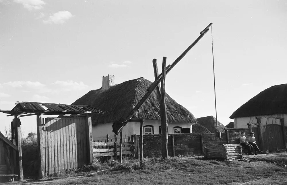 Алтайский край 20 века. Село Колтуновка в 1942 м году. Деревня нач 20 века. Хутора Белгородской области 19 век. Белорусская деревня 20 век.