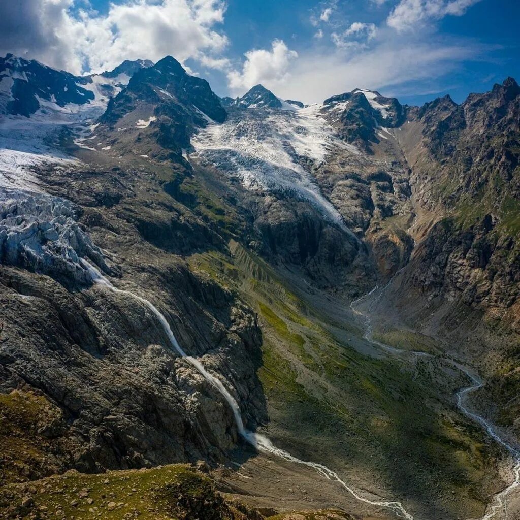Ледник Танацете Осетия. Дигория Северная Осетия. Горная Дигория Северная Осетия. Ледник Тана Северная Осетия.