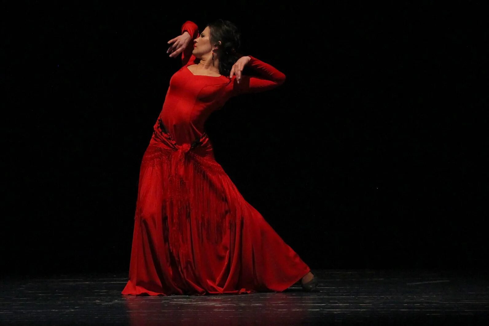 Кастаньеты для фламенко. Испанский танцор фламенко. Андалусия фестиваль фламенко. Испания танец фламенко. Фламенко 2024.