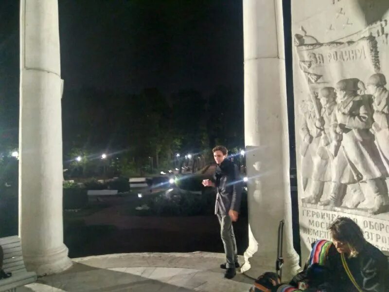 Кинотеатр столичный владикавказ vip зал. Тц столица владикавказ кинотеатр. Сеансы столичный владикавказ. Вип зал столичный владикавказ. Кинотеатр столичный.