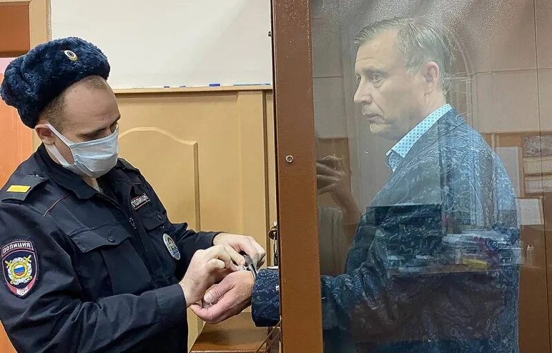 Владислав левчугов томск задержан. Осудили следователя. Тюрьмы ставропольского края. Следователь скр сергей дубинский. Александр сатлаев.