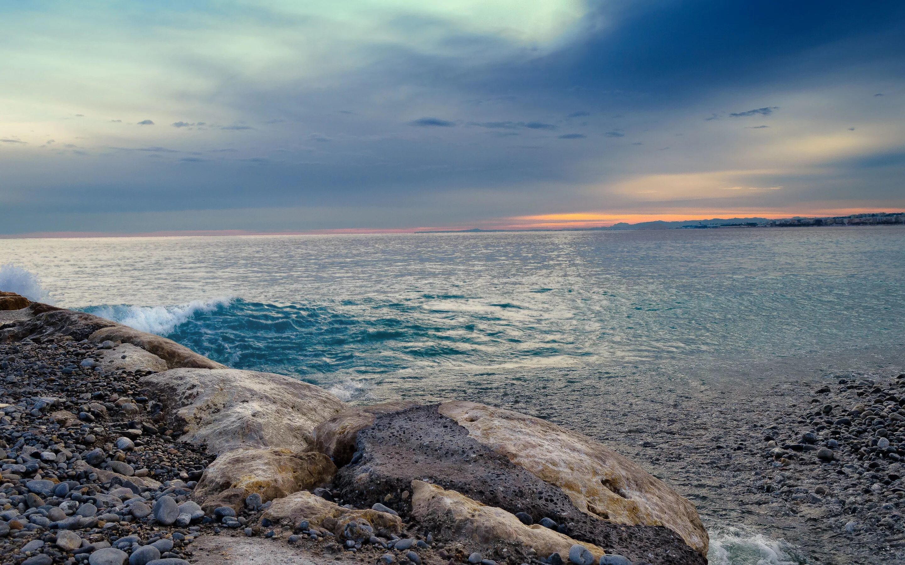 Каневском море. Баренцево море. Черное море. Сочи море. Пейзаж море.