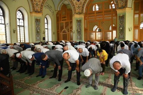Праздничный намаз в казани