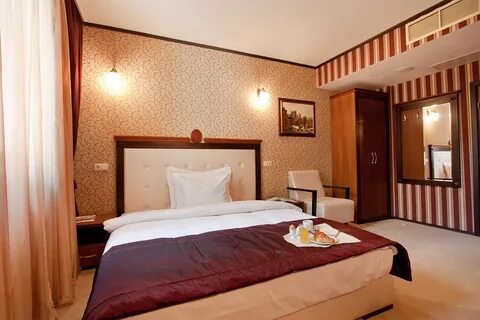 Bristol hotel 4