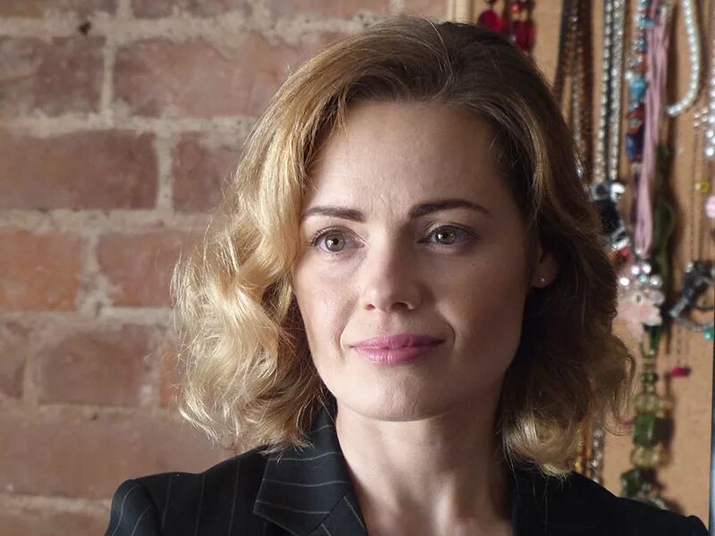 Актриса миклош биография личная жизнь 43-летняя актриса Анна Миклош со слезами на глазах рассказала, как решилась на а
