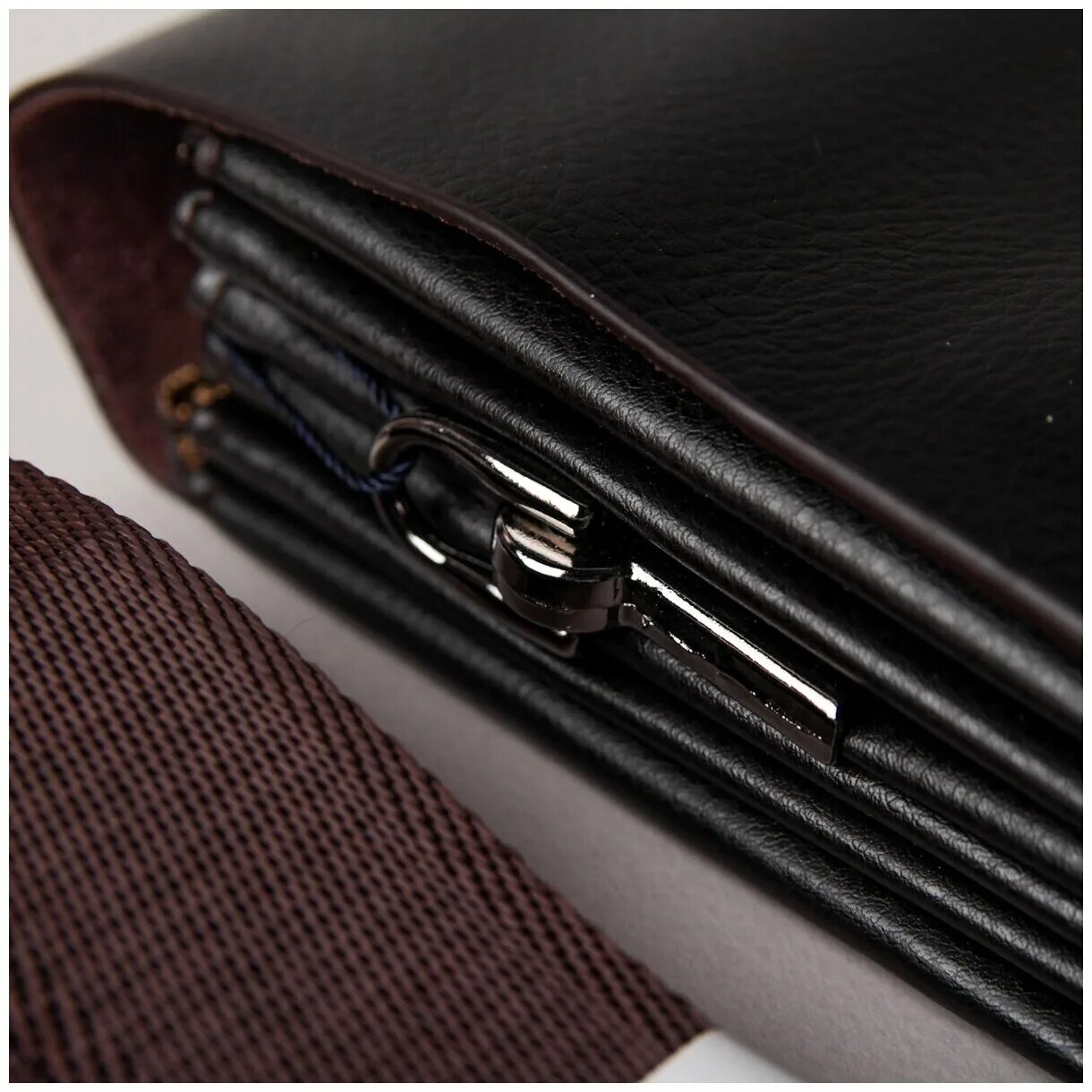 чехол на торпеду эка кожа. ремень polo ralph lauren мужской. Vicuna polo сумка мужская. Vicuna polo сумка мужская. Polo man bag.