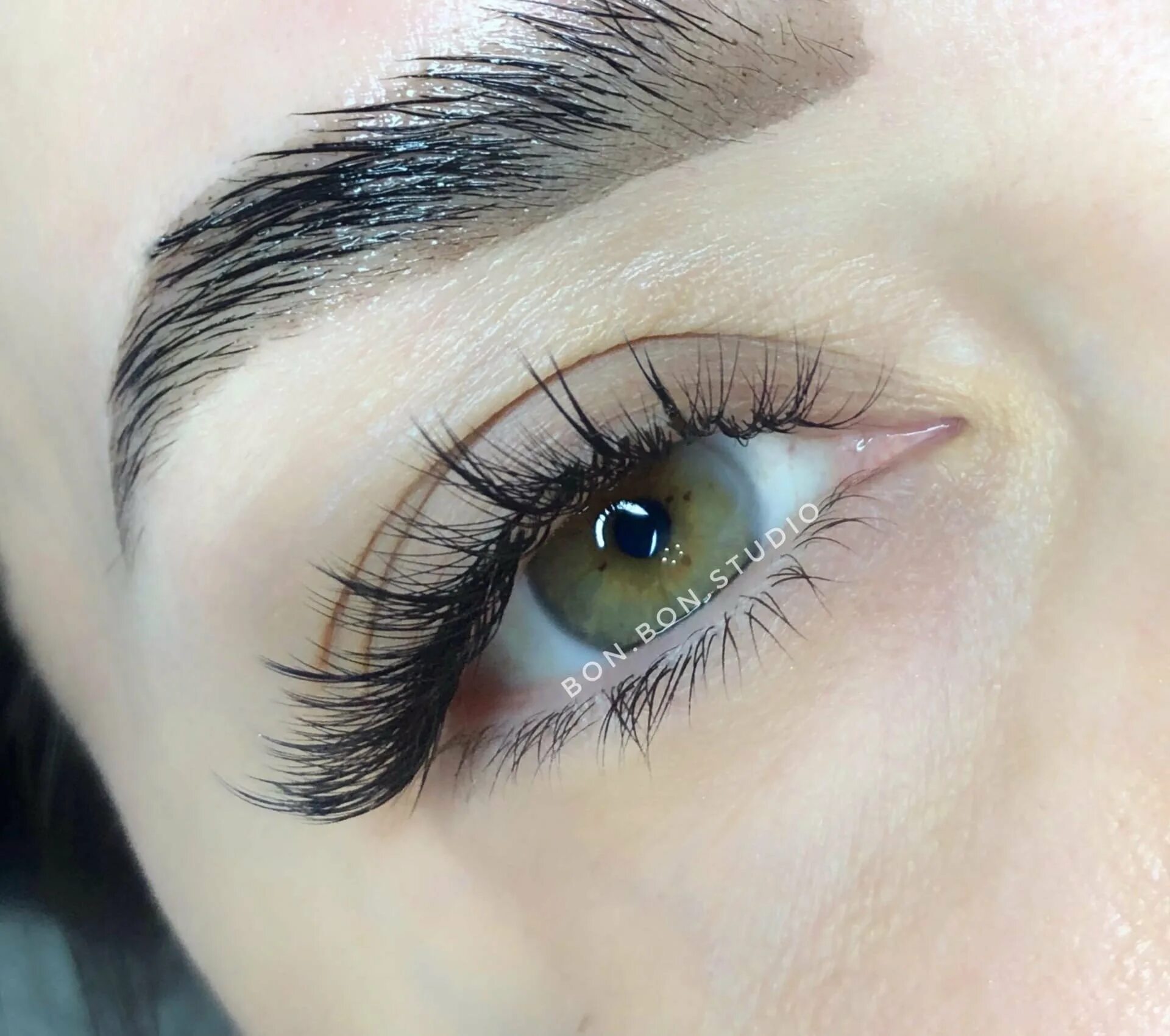 Больше не работает: Milkanova Lash Brow Studio, салон бровей и ресниц, Москва, у