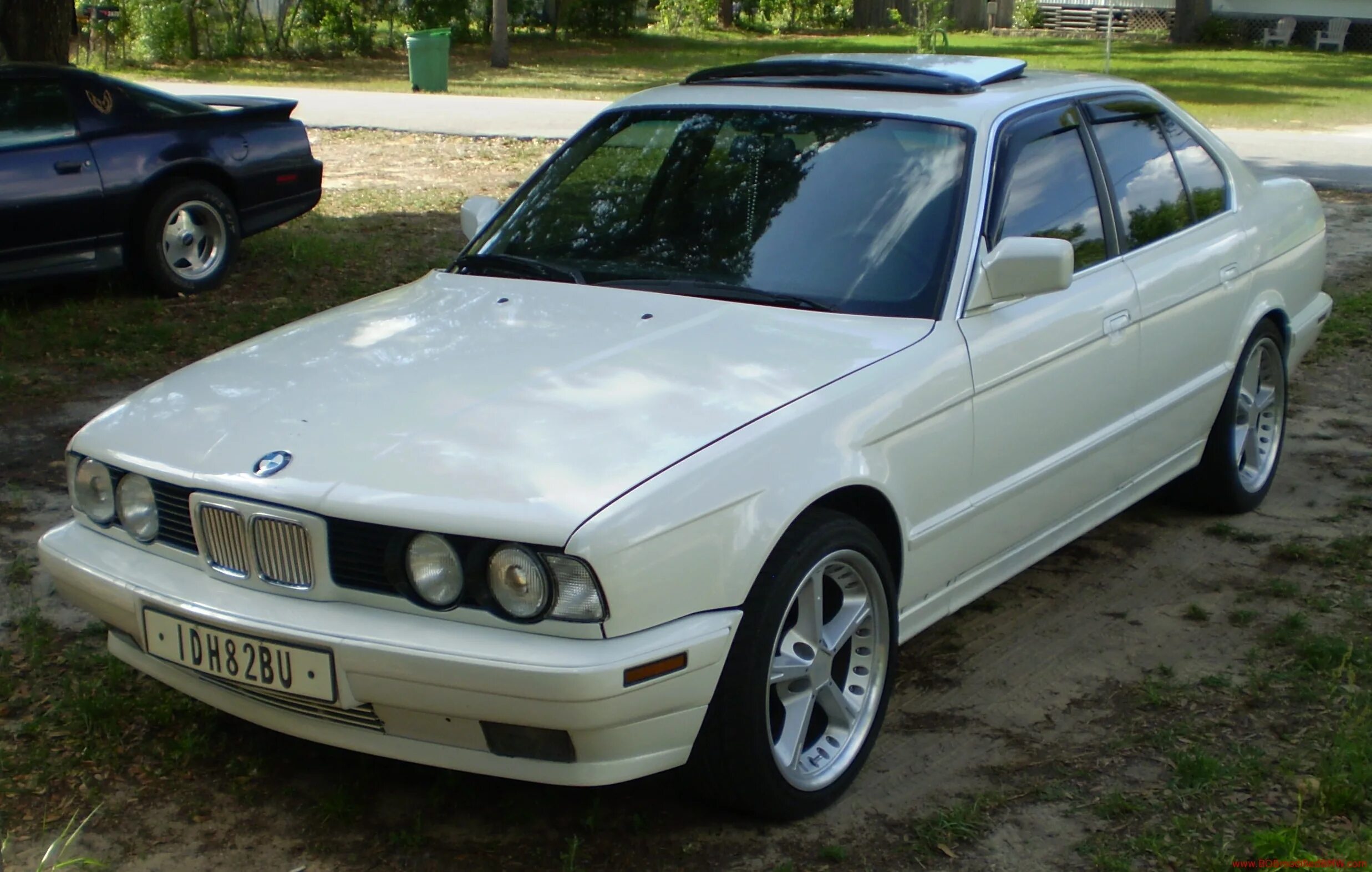 BMW 525i. BMW 525. БМВ 525 43 кузов. БМВ 525i Старая. Бмв 525 i