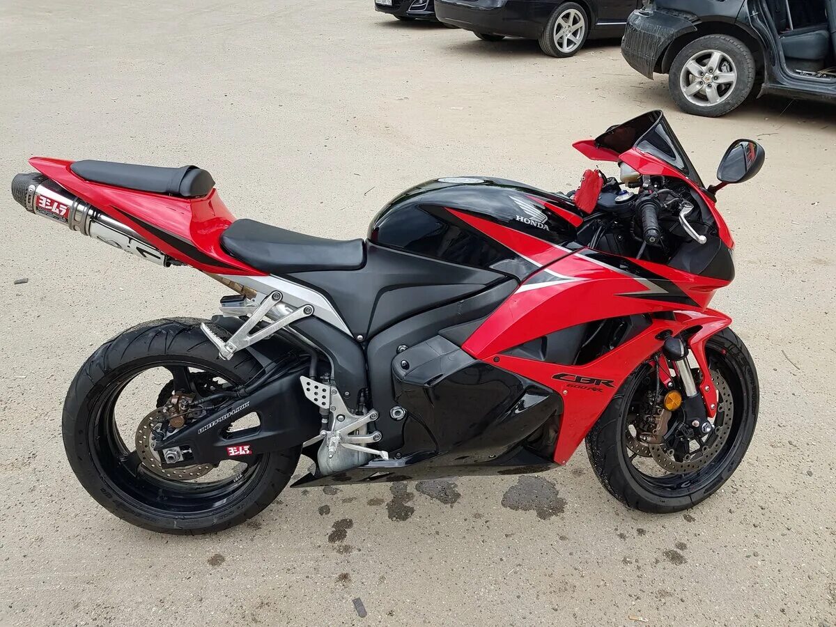 Honda cbr600rr 2008. Honda CBR 600 2008 красный. Хонда СБР 600рр 2008. Honda CBR 600 красный.