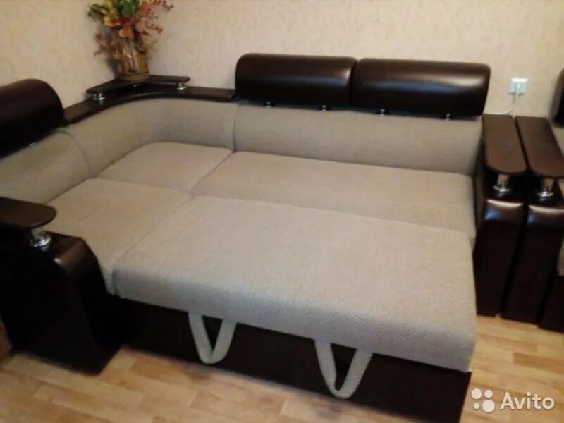 Мебель мягкая в ельце каталог. Авито елец мягкая мебель. Диваны елец. Диваны в г. Кушетка елец.