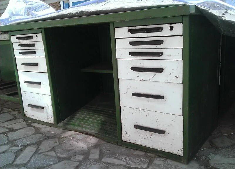 Слесарная тумба описание конструкции и ее назначение. Слесарная тумба описание конструкции и ее назначение